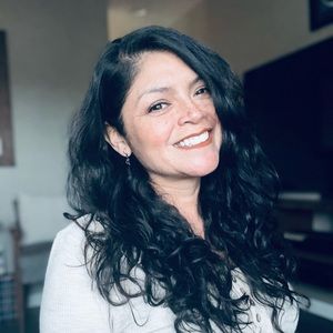 Meet your Posher, Veronica